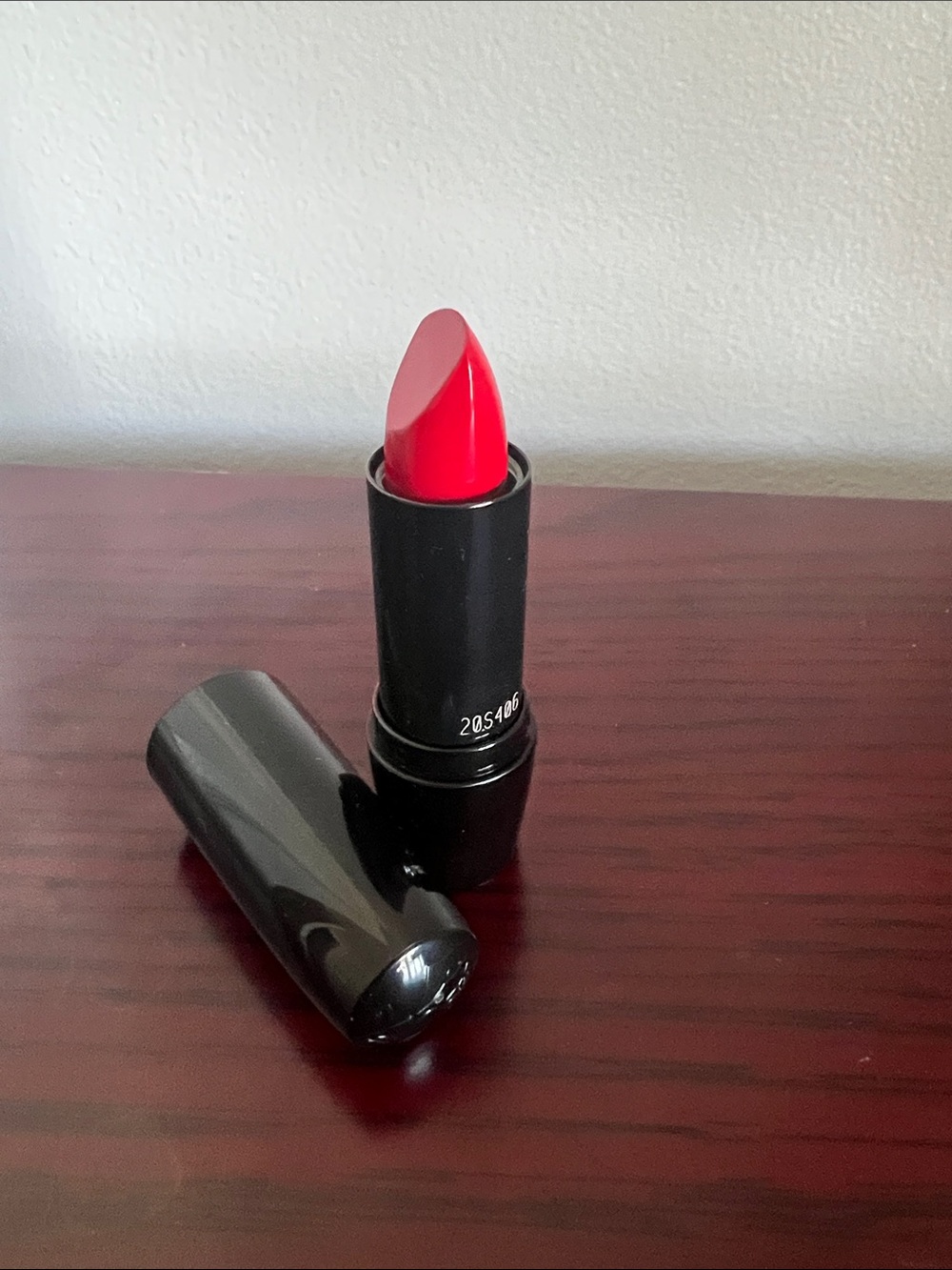 Lancôme Color Design Lipstick - 181 Red Stiletto (Cream)